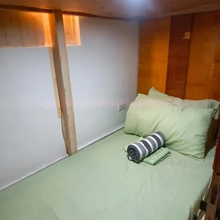 Metro Capsule - Paranaque